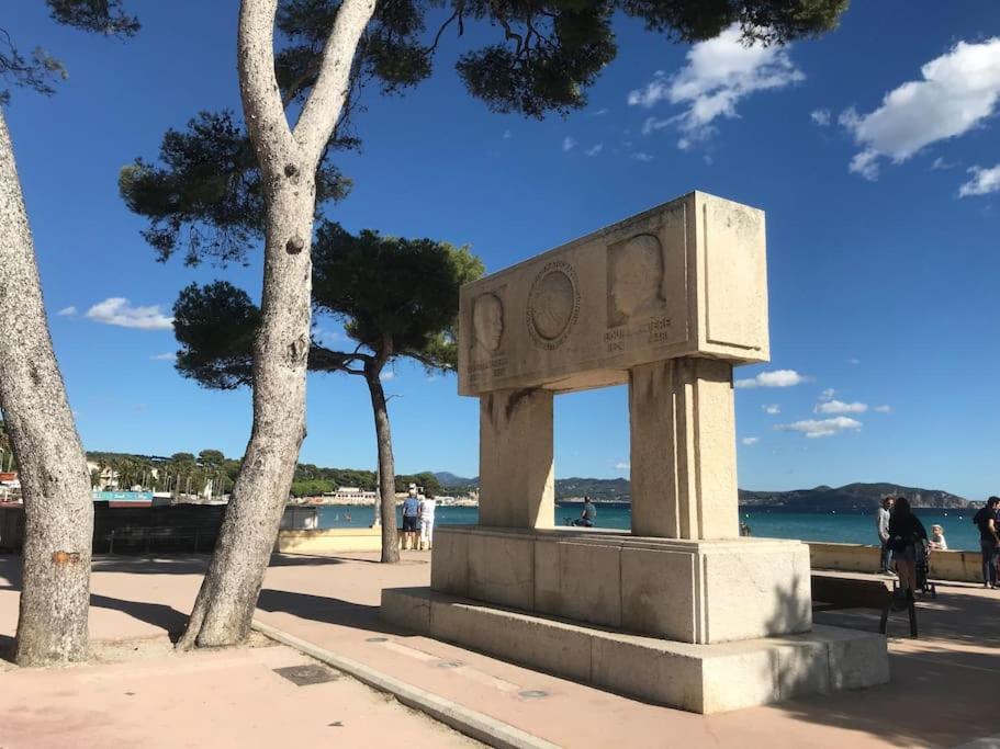 Superbe Duplex En Bord De Mer La Ciotat Bagian luar foto