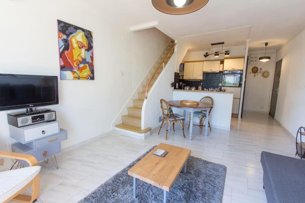 Superbe Duplex En Bord De Mer La Ciotat Bagian luar foto